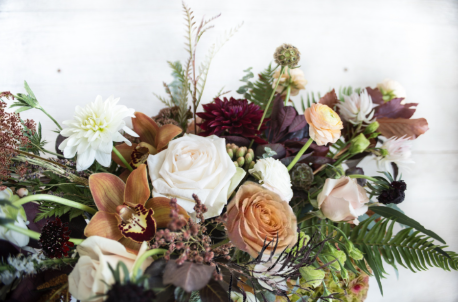 Changing Leaves | Thanksgiving Arrangement